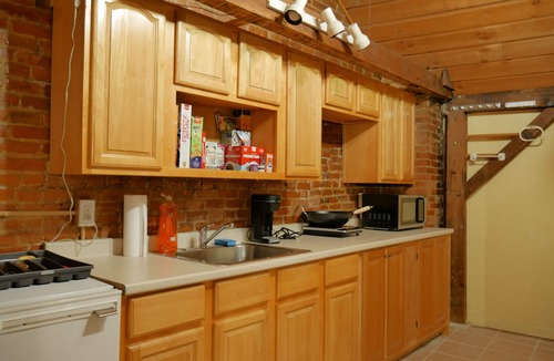 Albany Apartment | ✍Historic Loft Suite @ Downtown Albany