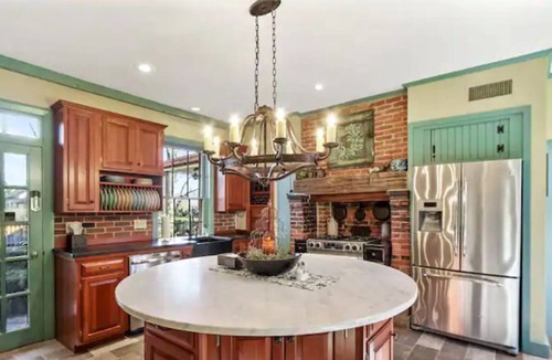 Salunga House | Historic Magnolia Manor