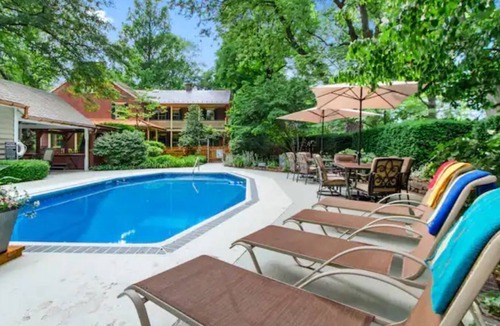 Salunga House | Historic Magnolia Manor