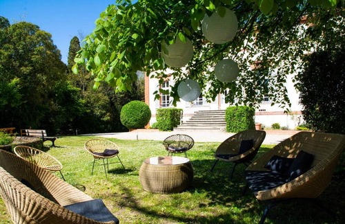 Flourens Villa | Historic manor with private park & pool, 15 min from Toulouse