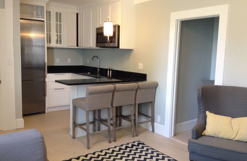 Bristol Condo | Historic Mansion on Parade Route