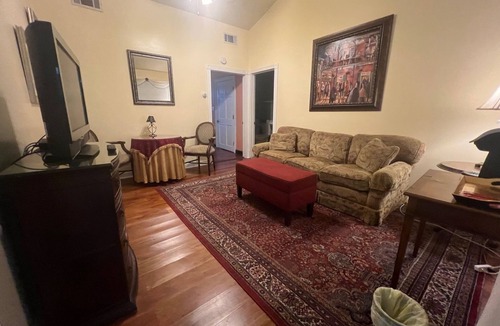 Hammond Bed & Breakfast | Historic Michabelle Inn
