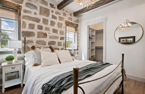 Midway Ski Chalet | Historic Midway Farmhouse