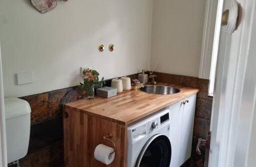 Mintaro Villa | Historic Mintaro Post Office