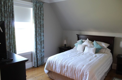 French River Other | Historic Montgomery Inn at ingleside vacation home