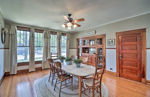 Mountain Home House | Historic Mountain Home Haven w/Large Yard!
