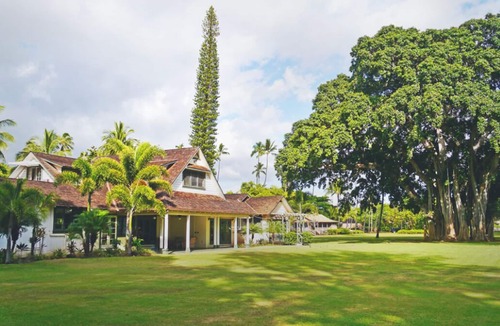 Waimea House | Historic Oceanfront Plantation Home