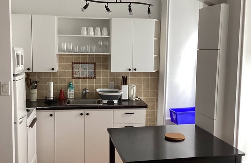 Old Quebec Apartment | Historic Old Quebec.1-bedroom apartment.sleeps 4. Parking.