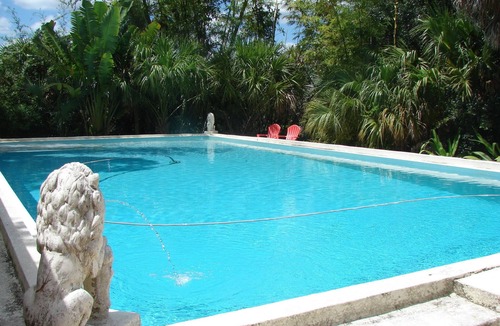 Roseland Cottage | HISTORIC POOLSIDE RIVERFRONT CABANA WITH BOAT DOCK