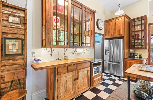Kirkwood House | Historic Queen Anne Victorian - 4BR/4BA Kirkwood