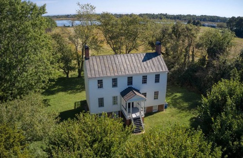 Reedville House | Historic Rock Hall - Waterfront Colonial c. 1804
