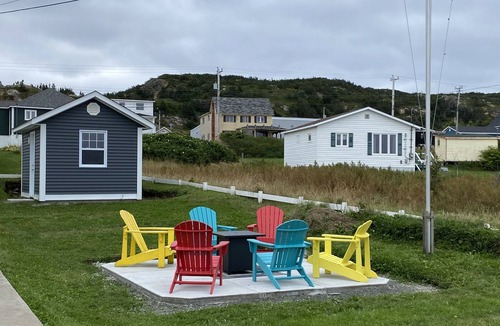 Fogo House | Historic Saltbox House overlooking the ocean.