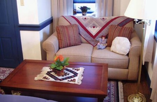 Stevens Bed & Breakfast | Historic Schoeneck Hotel B&B