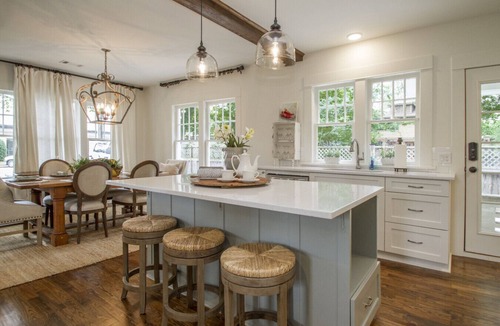 Conway House | Historic Southern Cottage close to Downtown Conway