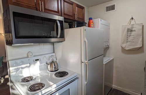 Fort Worth Apartment | Historic Southside 2BR Apt - Pet Friendly