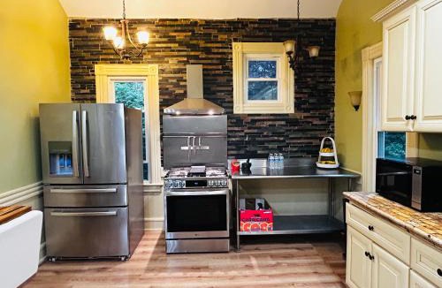 Springfield House | Historic Springfield Home