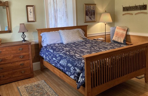 Center Harbor Cottage | Historic Stone Cottage