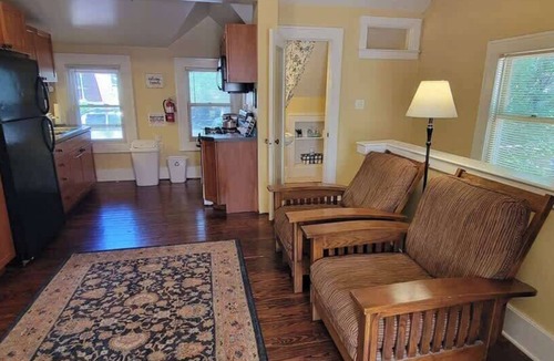 West Washington Apartment | Historic Studebaker Carriage House- Upper Level