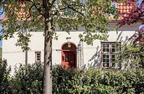 Frederiksberg House | Historic terraced house in The White City