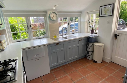 East Budleigh House | Historic thatched cottage (annexe)