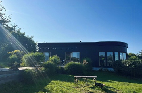 Vejby House | Historic Tivoli house with sea view in Vejby