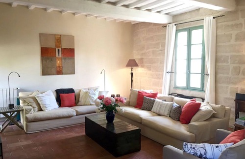 Uzes House | Historic Uzes - spacious 18th century townhouse with large, sunny terrace