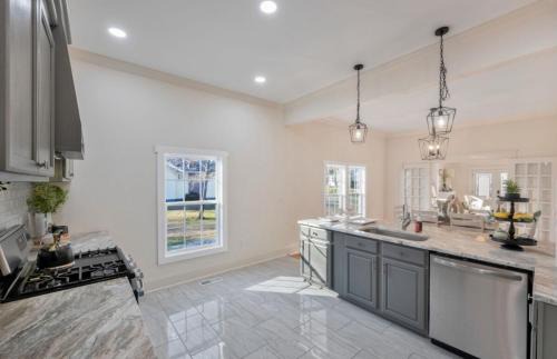 Athens House | Historic Vibes, Modern Comfort