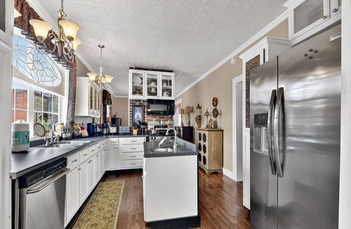 Ducktown House | Historic Victorian Home Downtown