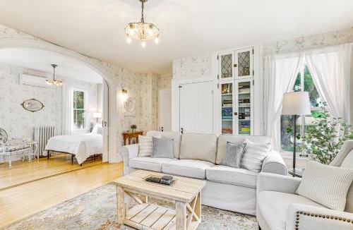 Wabasha House | Historic Wabasha Home w/Patio in Downtown!