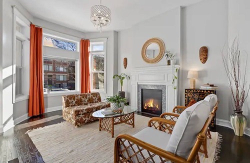 Washington Park Condo | Historic Washington-Hyde Park Greystone