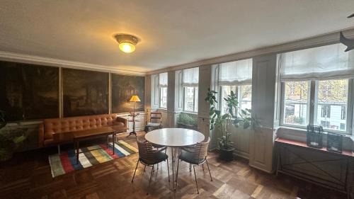Copenhagen City Centre Apartment | Historical 2