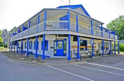 Historic Old Town Hotel | Historical King George Inn 1