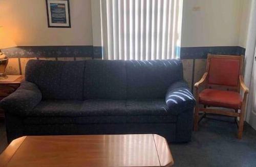 Historic Old Town Hotel | Historical King George Inn 4