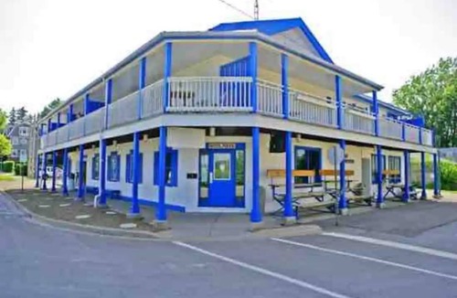 Historic Old Town Hotel | Historical King George Inn 4