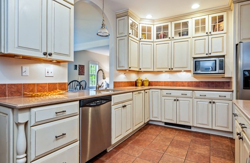 Naples House | Historical Canandaigua Lakefront | Kayak/Paddlebrd