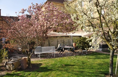 Old Town Apartment | HISTORICAL CENTER, APARTMENT WITH GARDEN, PARKING outside Christmas market period