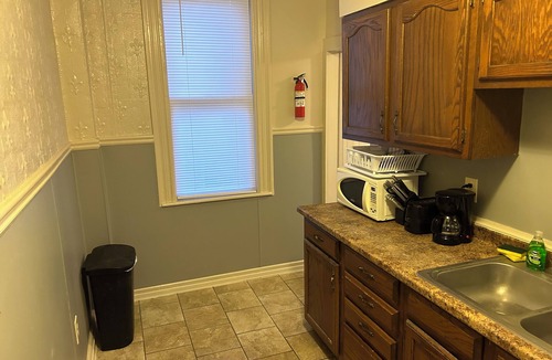 Olean Apartment | Historical District Getaway [Lower]