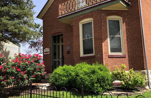 Washington House | Historical home in Downtown Washington