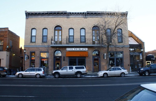 Downtown Bozeman Condo | Historical home in Downtown Bozeman w/fireplace & views - Loft in the Rockies on Main Street!