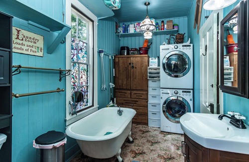 Roseburg Bed & Breakfast | Historical John Rast House