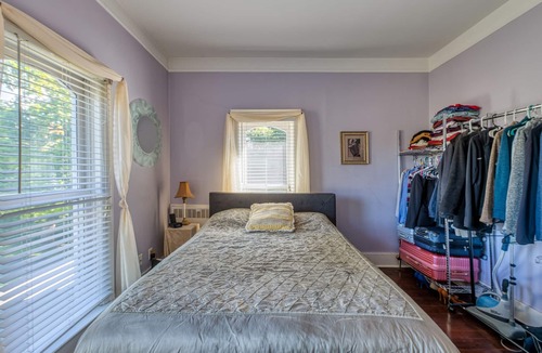 South Haven Bed & Breakfast | Historical Monroe Manor - Magnolia Room