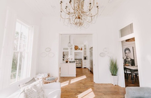 Waco House | Historical Morrow House Season 5 Fixer Upper, Featured In Cottage Style Magazine