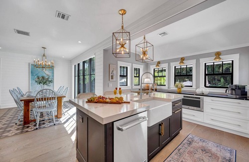 Lake Ida Shores House | Historical Residence/Heated Pool/Beach Proximity/Heron Key/RESlDENCES
