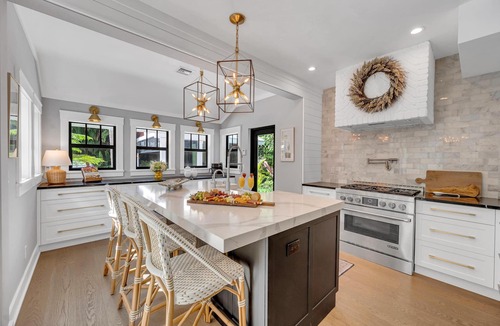 Lake Ida Shores House | Historical Residence/Heated Pool/Beach Proximity/Heron Key/RESlDENCES