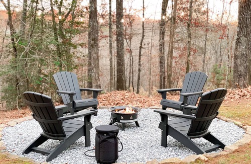 Dahlonega Cottage | Historical Schoolhouse You Won't Want to Leave - Dogs Stay Free!