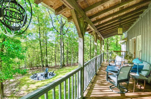 Dahlonega Cottage | Historical Schoolhouse You Won't Want to Leave - Dogs Stay Free!