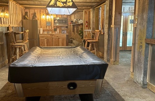 Paris Cabin | Historical Stone and Log Cabin