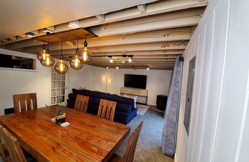 College Hill House | Historically Vintage Near College Hill