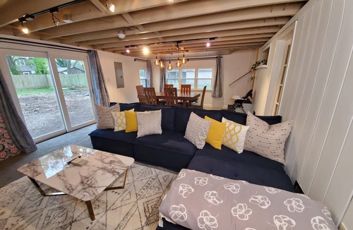 College Hill House | Historically Vintage Near College Hill