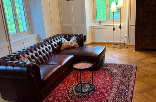 Glarus Sued Apartment | Historisches Anwesen - zeitloser Charme und moderner Luxus by Interhome